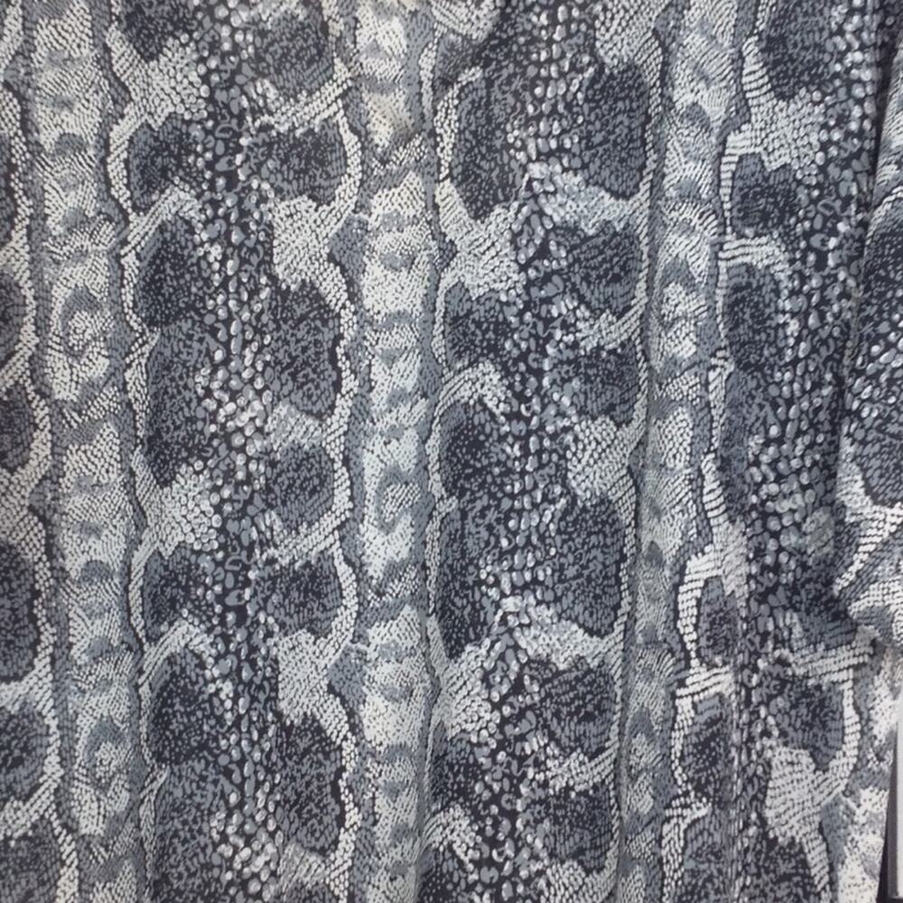 Vintage Teddi Of California Black Snakeskin Short Sleeve Blouse - Picture 8 of 8